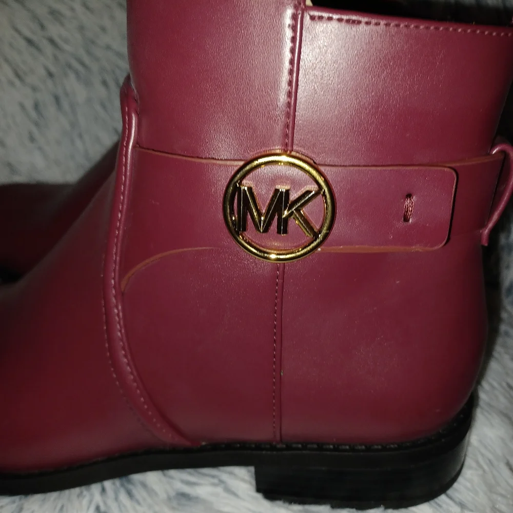 Michael Kors Women's Mulberry Carmen Flat  Ankle Boots - Picture 8 of 9